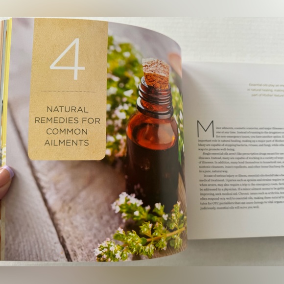ESSENTIAL OILS NATURAL REMEDIES. THE COMPLETE A-Z REFERENCE GUIDE BOOK. NEW! - Picture 5 of 12